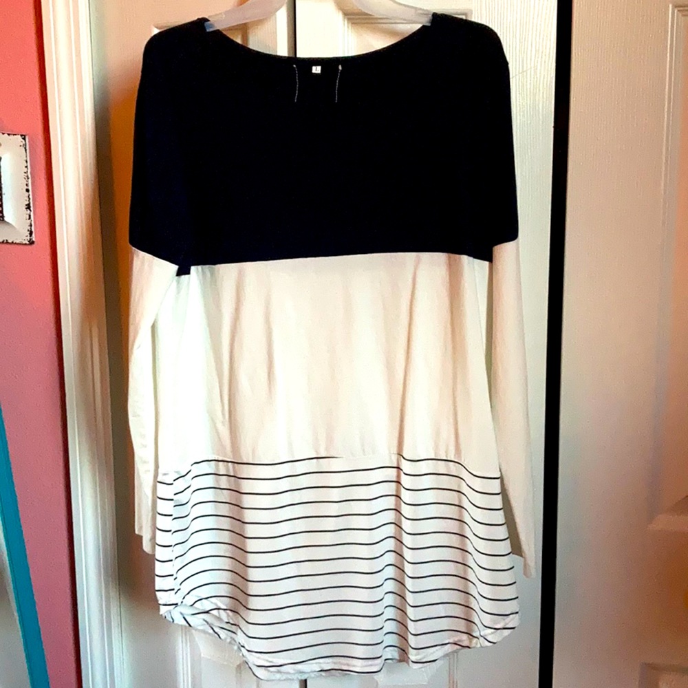 Block color, long sleeve top with lace detail